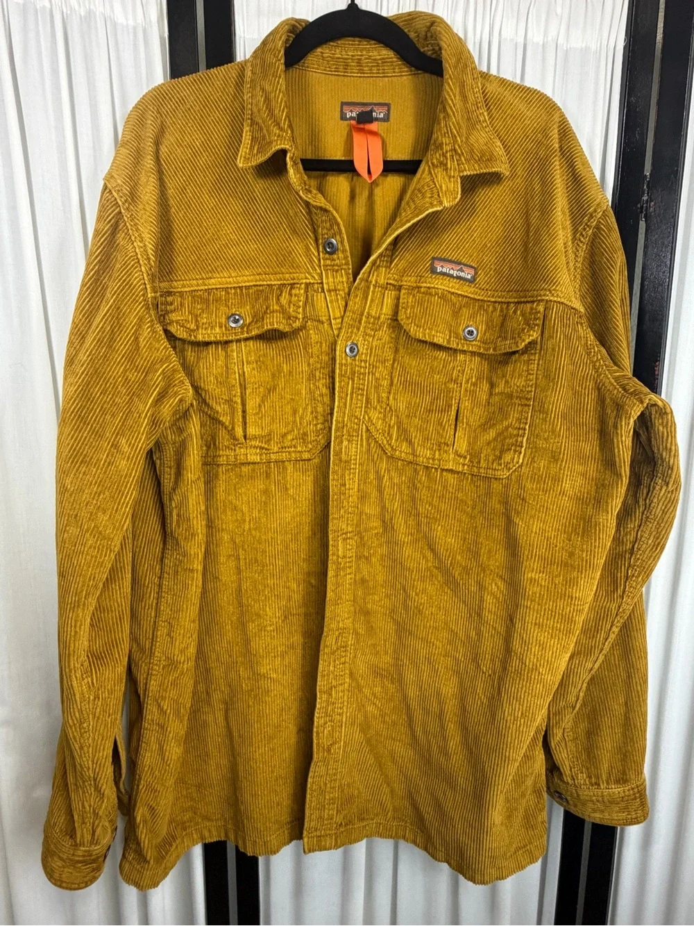 Patagonia Men’s Hemp-Cotton Farrier’s Shirt in Mustard Yellow